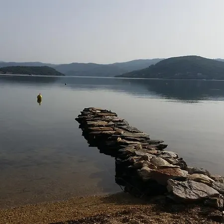 펜션 Thea 밀리나